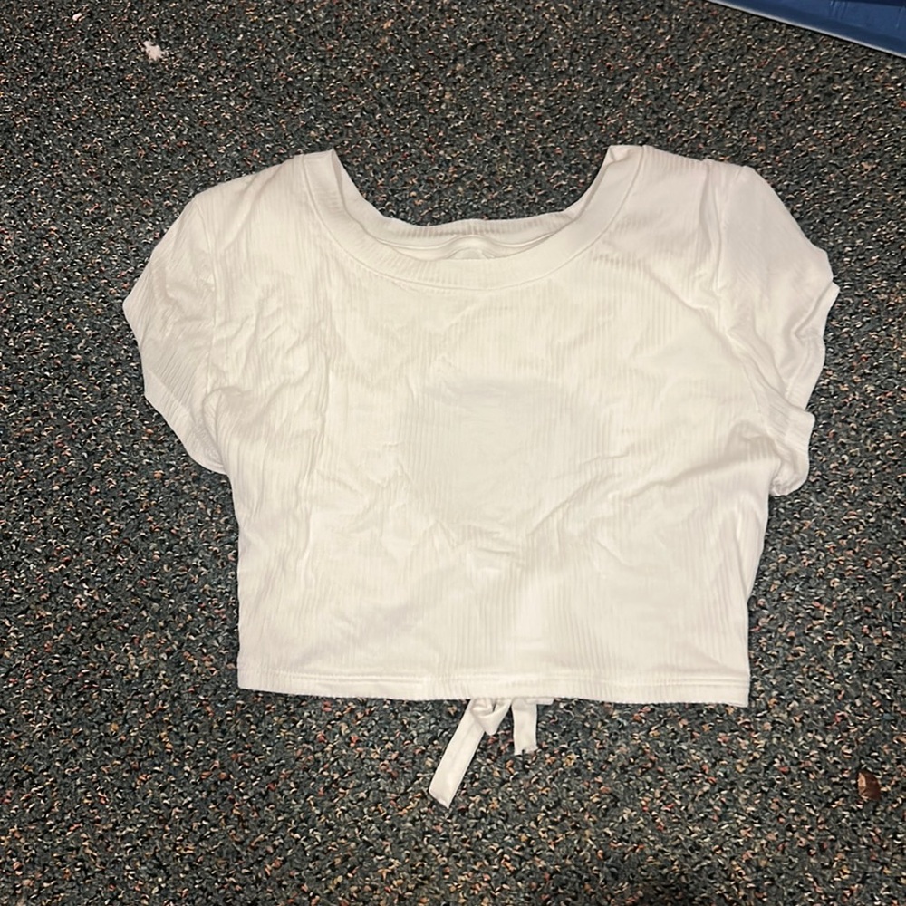 White aerie crop top